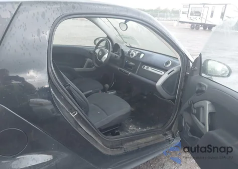 2013 Smart Fortwo Passion/Pure z USA, uszkodzony, nr VIN WMEEJ3BA3DK682782